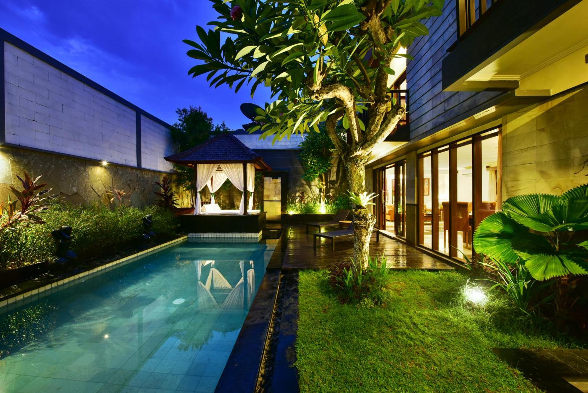 The Khayangan Dreams Villa, Seminyak Extérieur photo