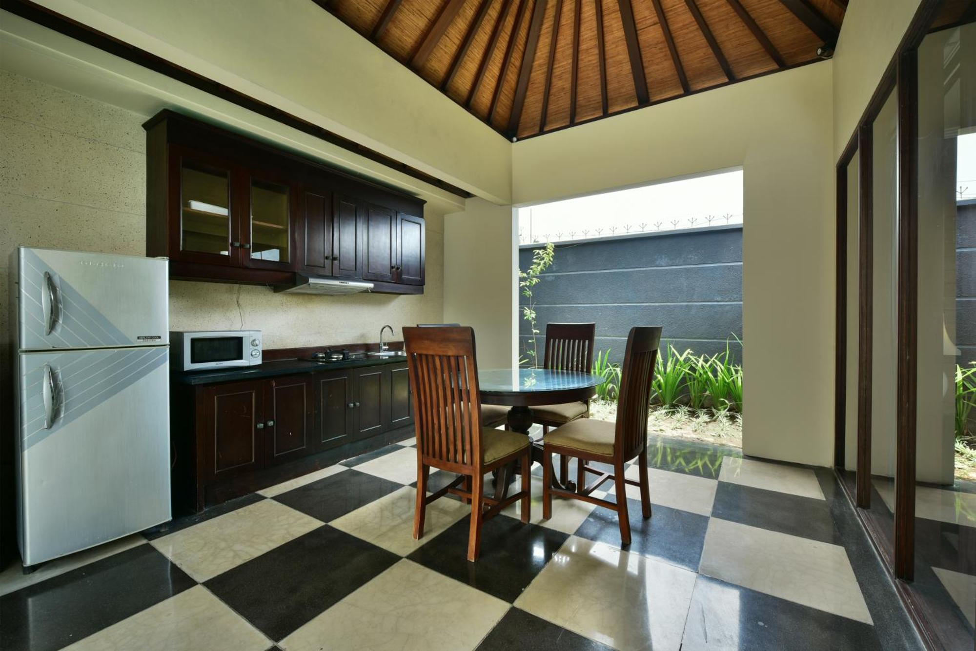 The Khayangan Dreams Villa, Seminyak Extérieur photo