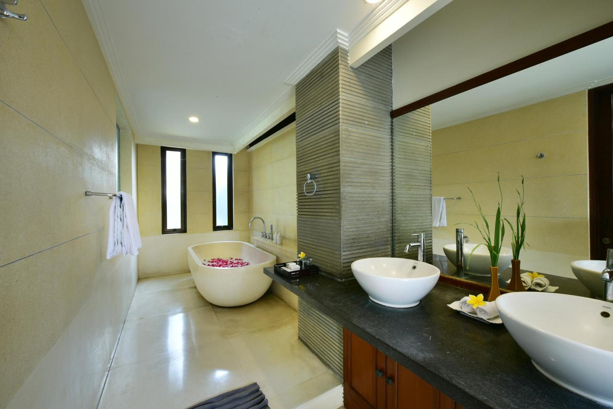 The Khayangan Dreams Villa, Seminyak Extérieur photo